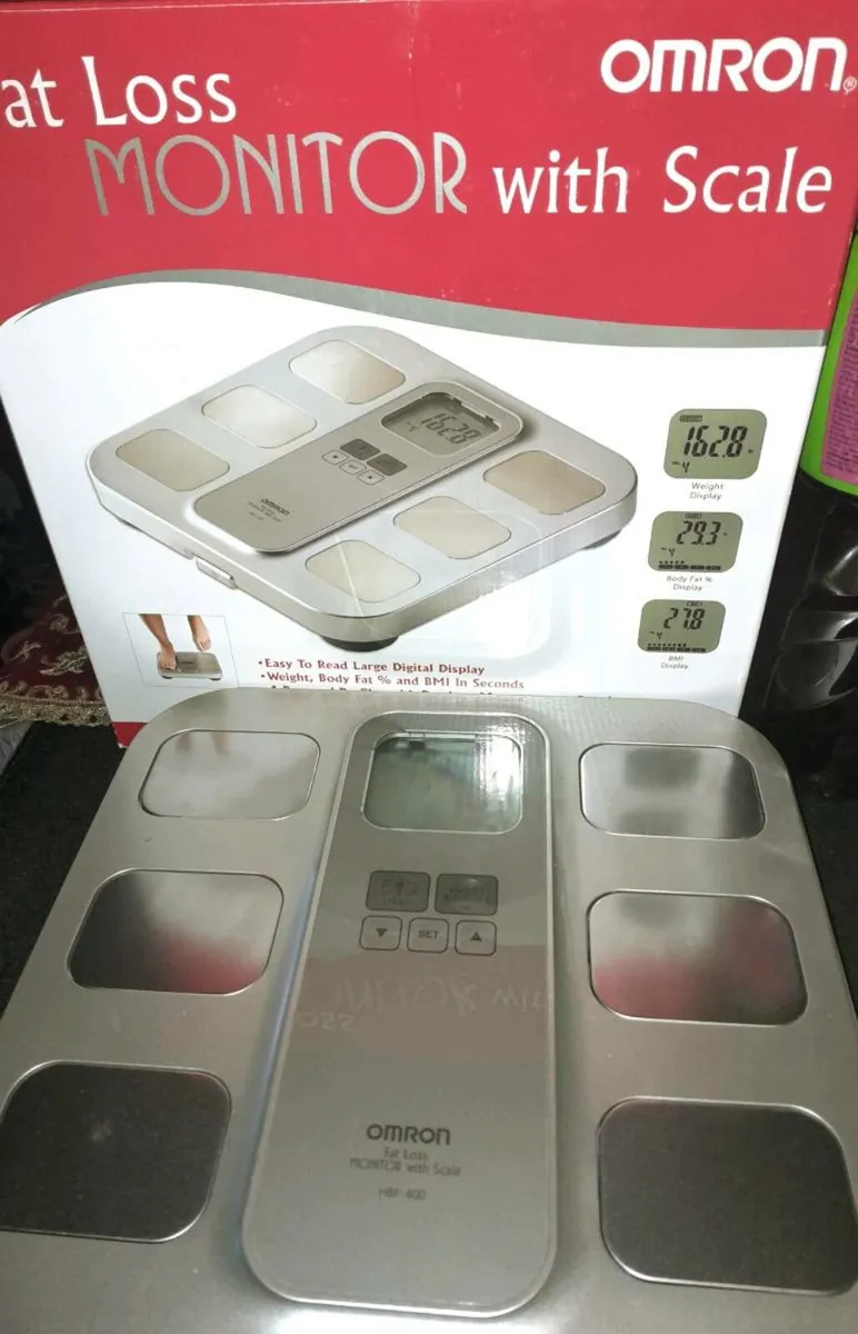 Omron fat loss monitor with scales - Image 1