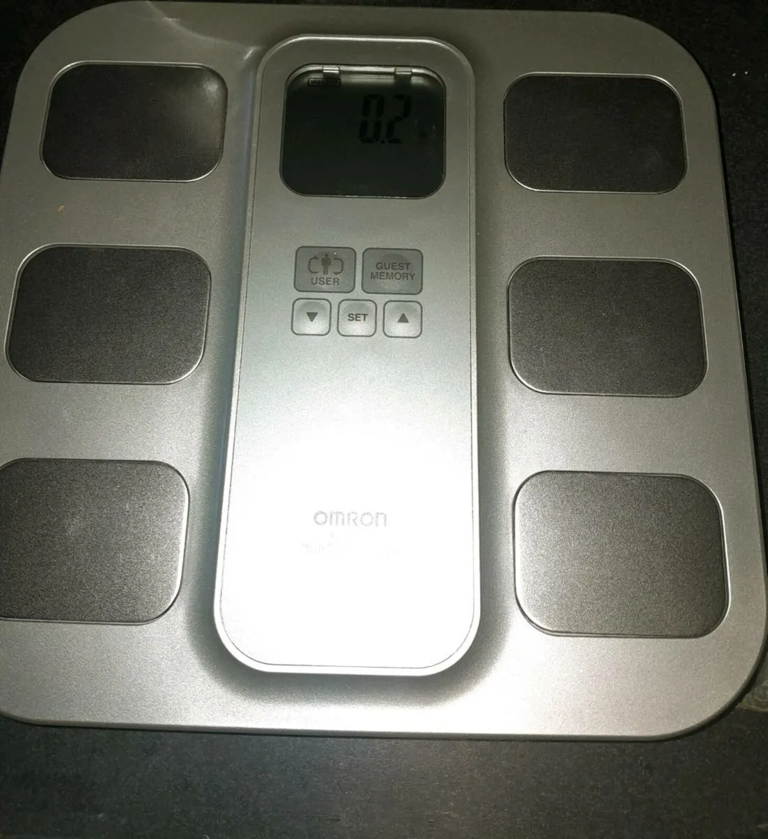 Omron fat loss monitor with scales - Image 2