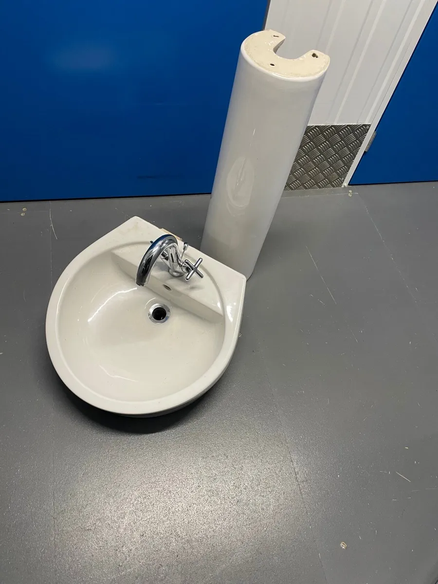 Ceramic Bathroom Sink with ChromeTaps & Pedestal - Image 2