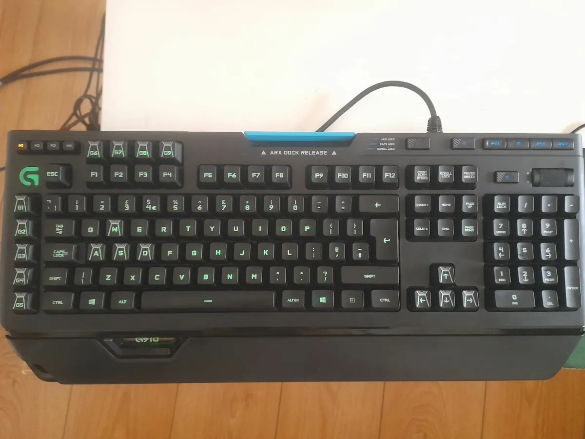 Logitech g910 keyboard - Image 1