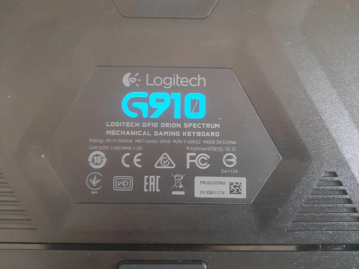 Logitech g910 keyboard - Image 3