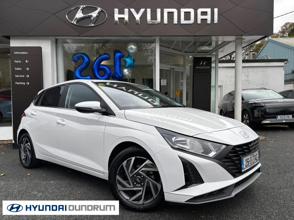 Hyundai i20 Deluxe Plus - Image 1
