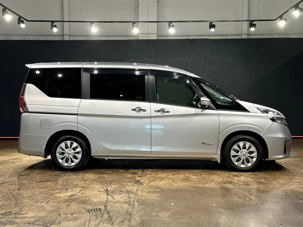 Nissan Serena 2.0 HYBRID AUTOMATIC - CRUISE CONTRO - Image 3