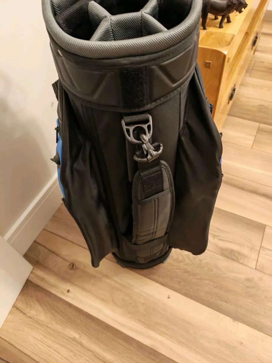 Powakaddy Edge Cart Bag - Image 4