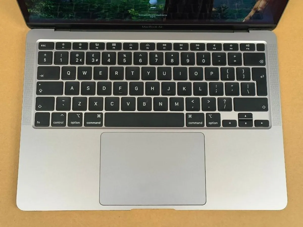 2020 Apple MacBook Air 13" Core i3 10th Gen (I3-1000NG4) 1.1GHz 8GB 256GB SSD Grey (Battery Cycle: 124) - Image 4