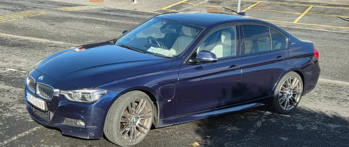 BMW 3-Series 2017 - Image 4