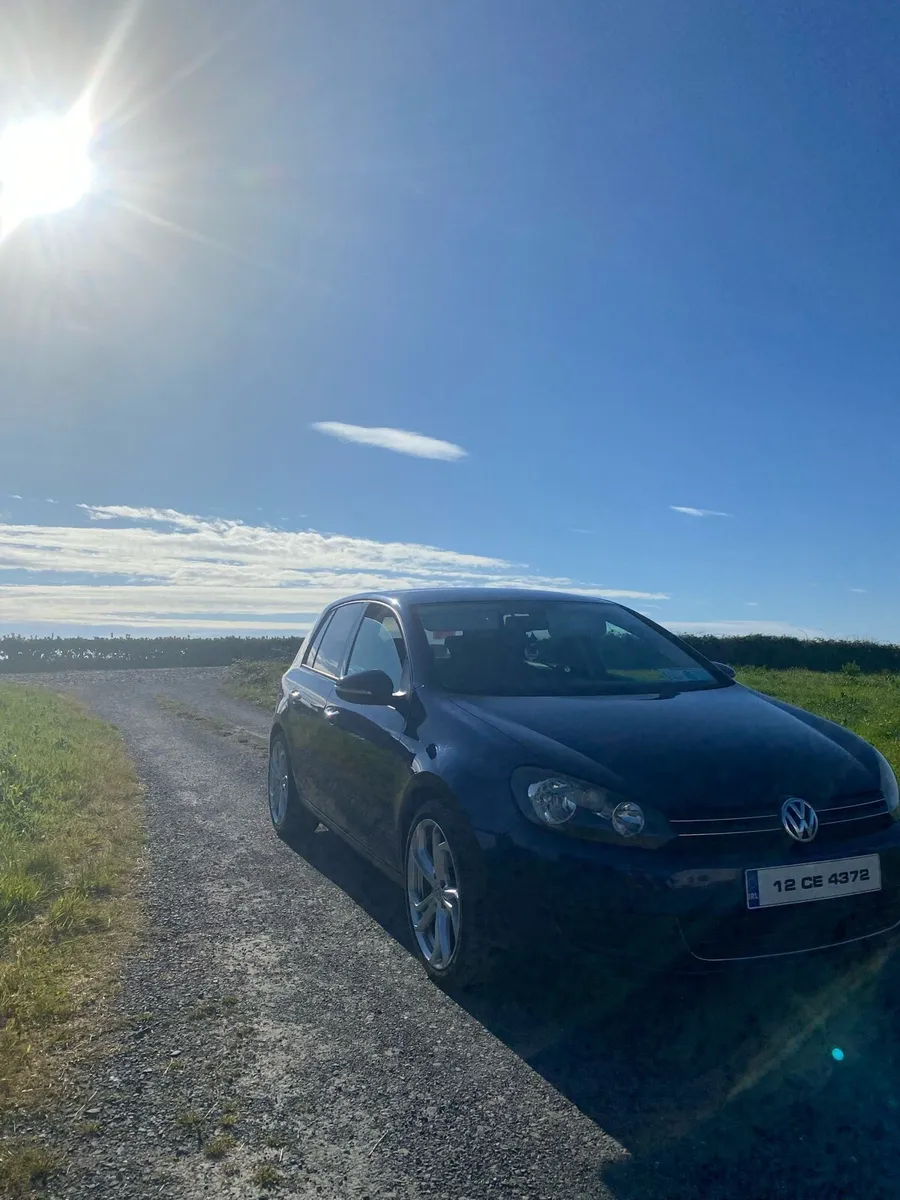Volkswagen Golf - Image 4