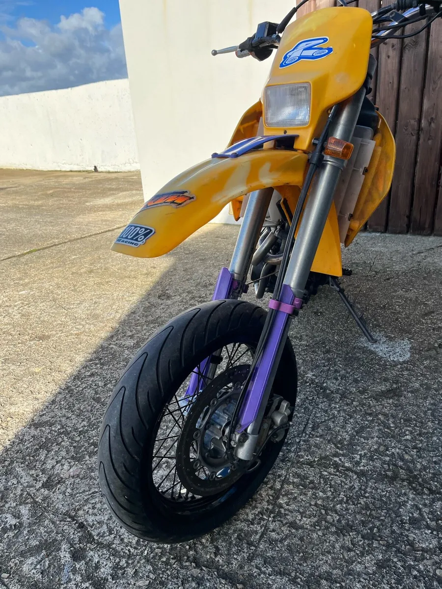 Motorcycle - Image 2