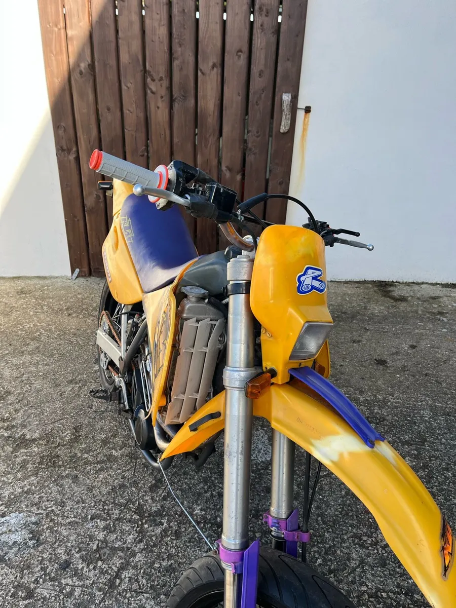 Motorcycle - Image 3