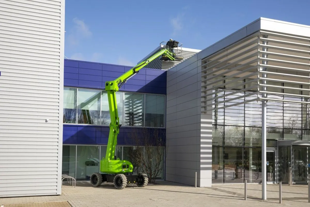 JETWASH  POWER WASHING SERVICES - Image 3