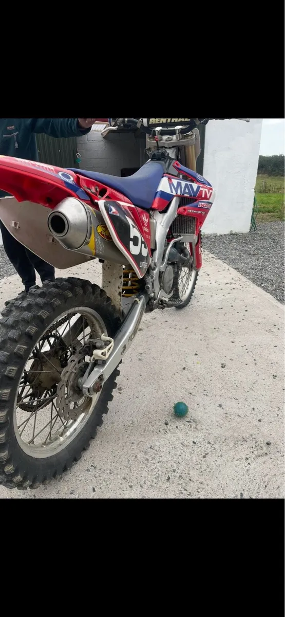 Honda CRF 250 R - Image 1