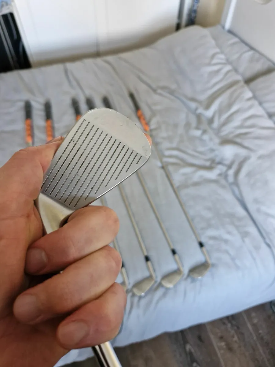 Golf clubs - Image 2