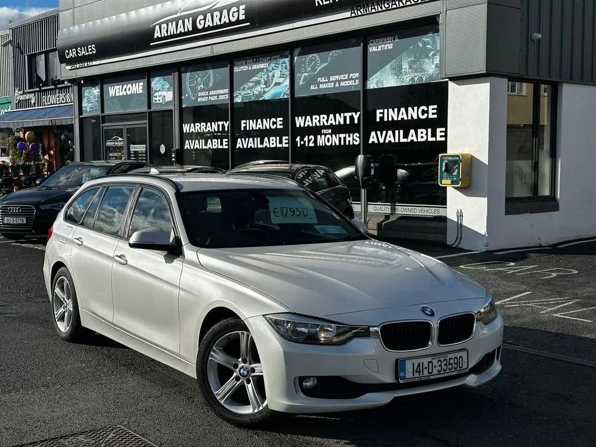 BMW 318d 2014 estate pearl white - Image 1