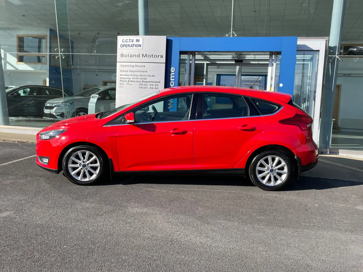 Ford Focus 1.5 Diesel - Image 4