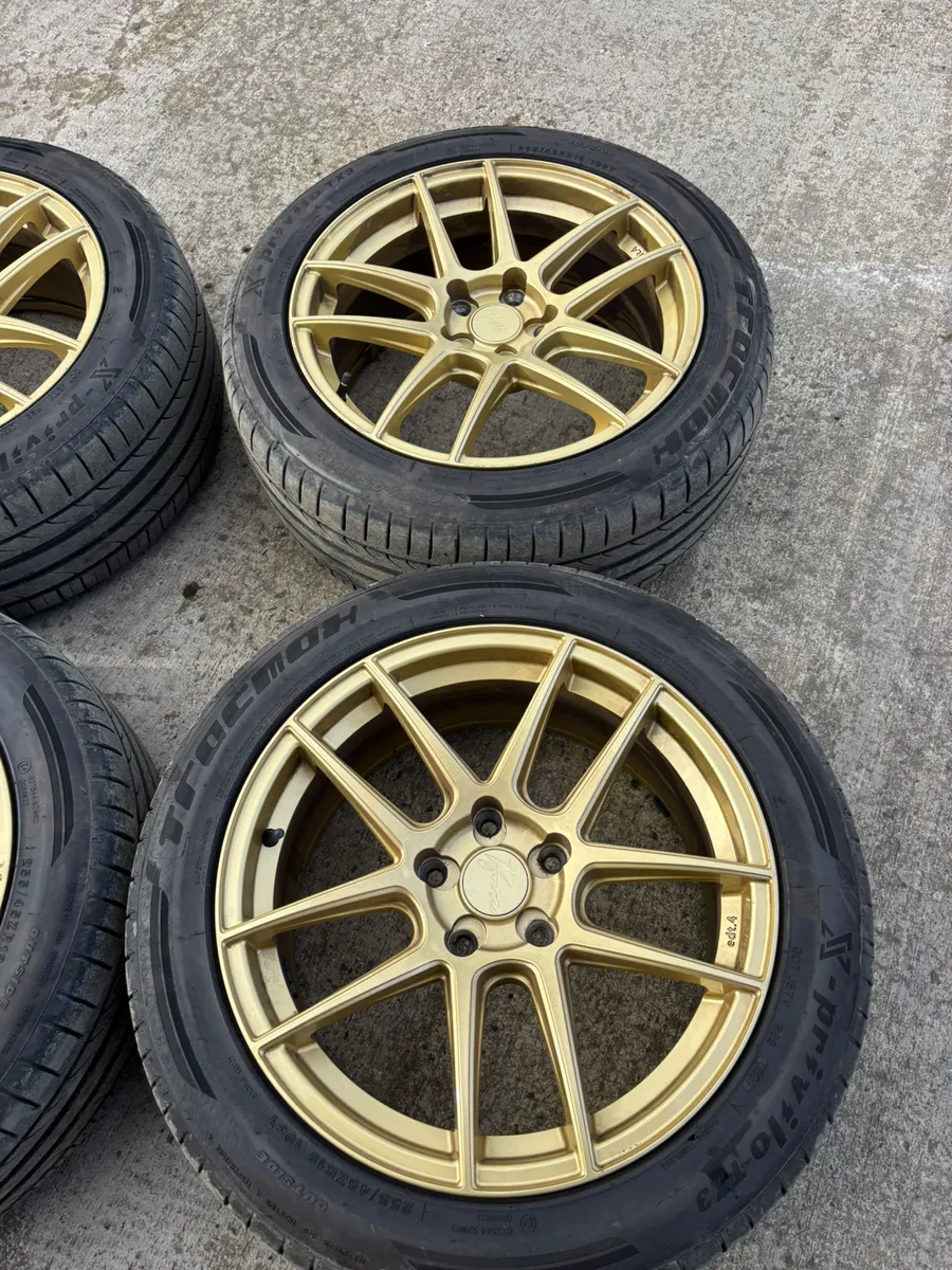 18 alloy wheels Volkswagen Transporter - Image 3
