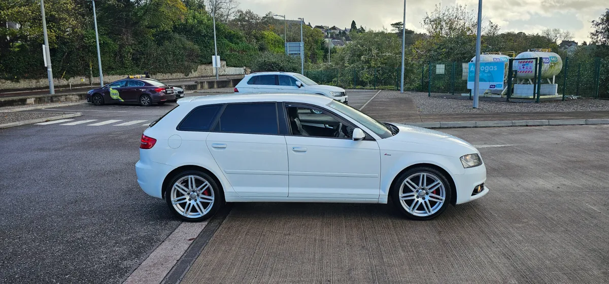 Audi A3 2012 S-line SPORT - Image 4