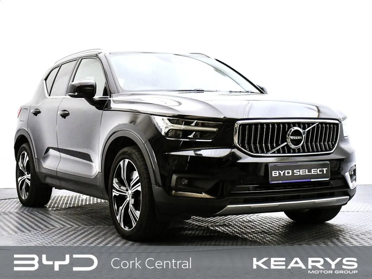 Volvo XC40 Phev T4 (197hp) Inscription Exp FWD - Image 1
