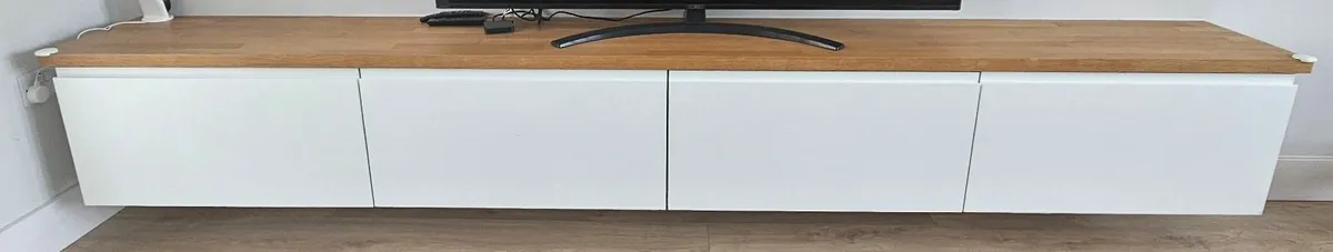 Floating TV unit - Image 3