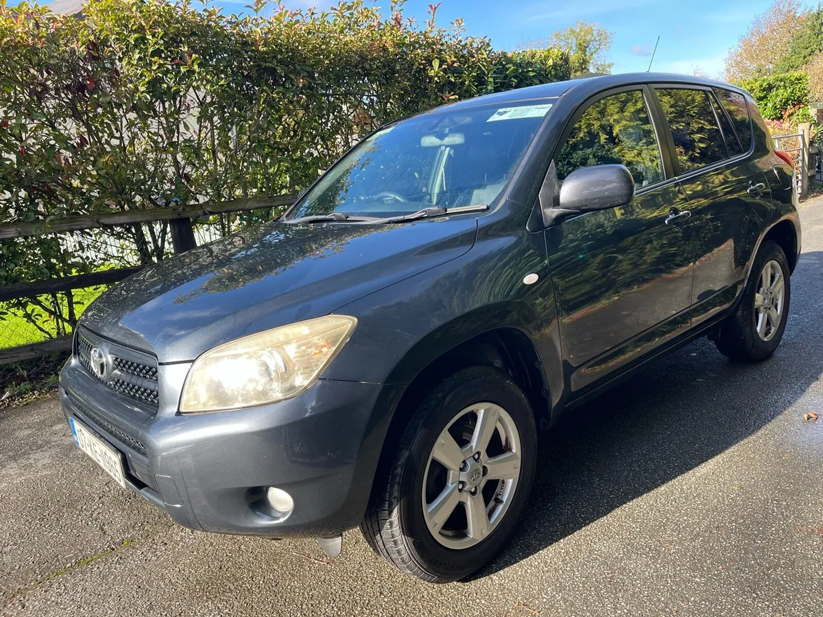 Toyota Rav 4 - Image 2