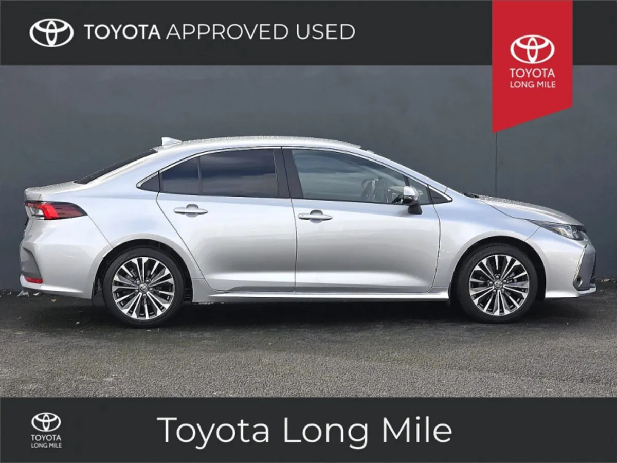 Toyota Corolla 1.8 Luna Sport 4dr - Image 4