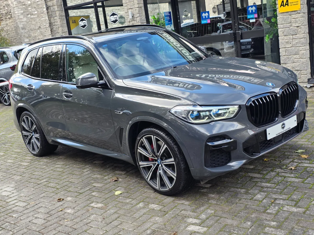2023 BMW X5 45E M-SPORT AUTO.HUGE SPEC. - Image 4