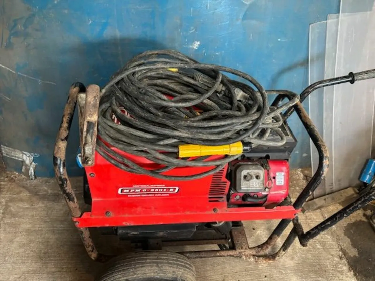 Welder/Generator - Image 4