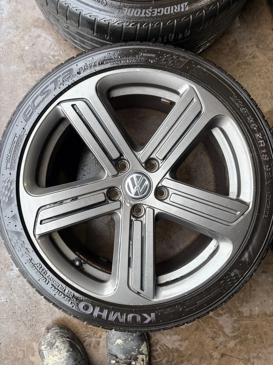 18inch golf R alloy wheels and tyres - Image 4