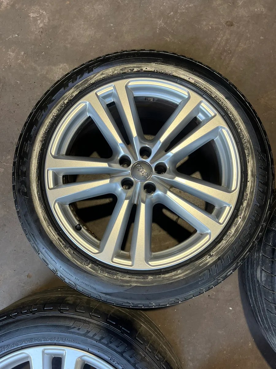 20inch Audi Q7 Q8 alloy wheels and tyres - Image 4