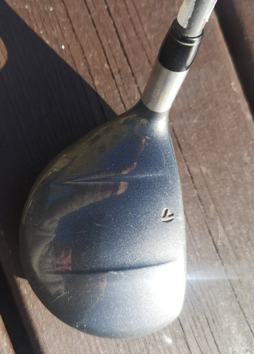Taylormade 200steel 4 wood, stiff 90g shaft - Image 2