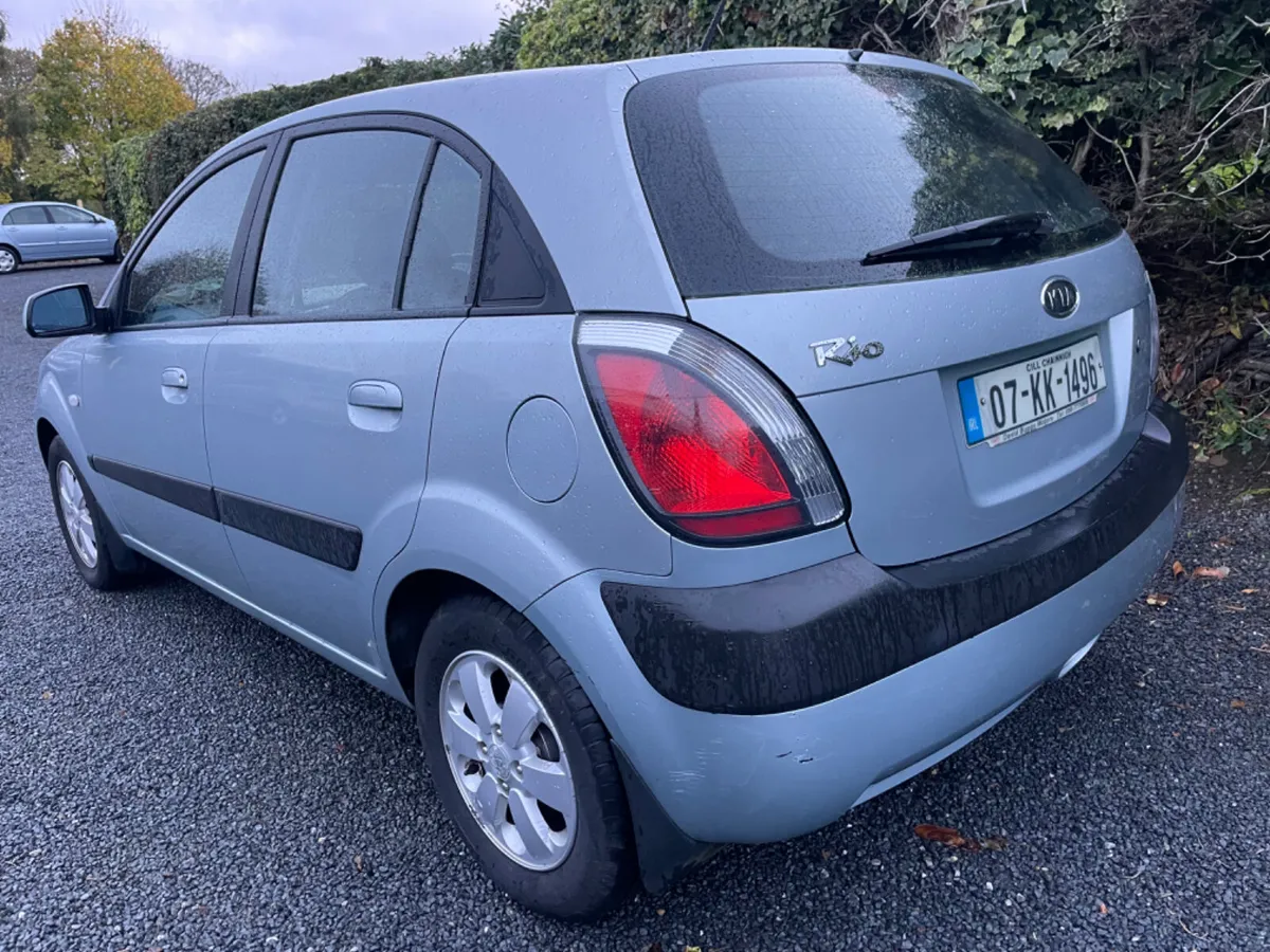 Kia Rio 2007 1.4 - Image 4