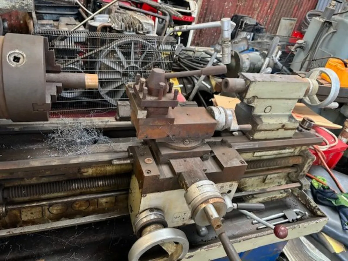 Harrison M300 Lathe - Image 3