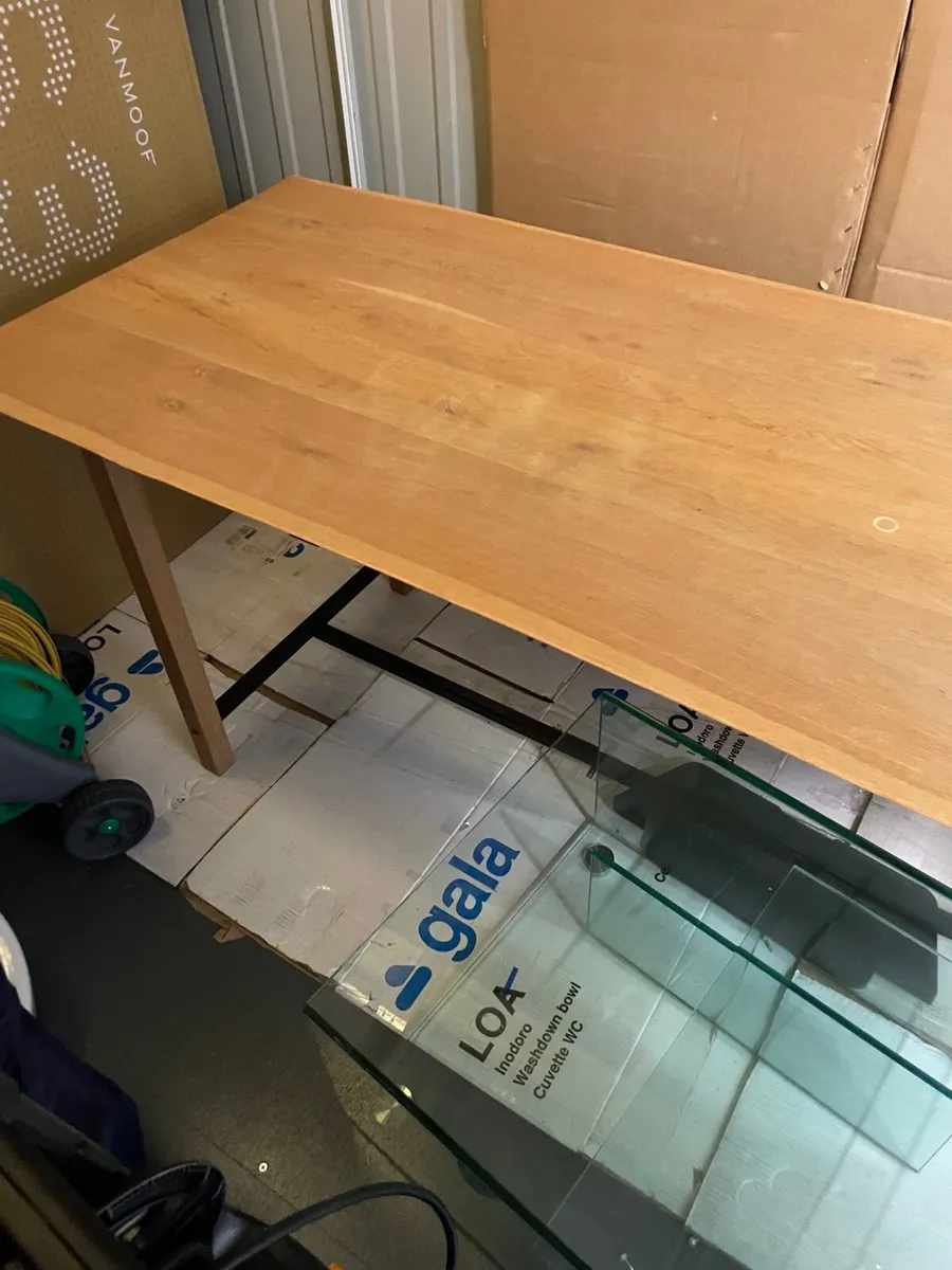 Solid Oak Dining Table - Image 4