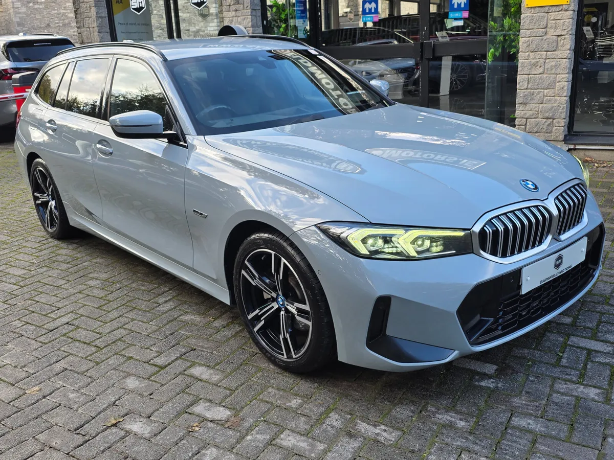 2022 BMW 330E M-SPORT TOURING FACE LIFT - Image 4