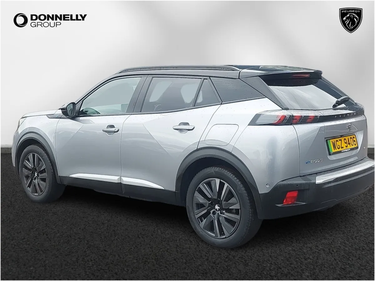 Peugeot 2008 E- Electric Estate GT Premium - Image 2