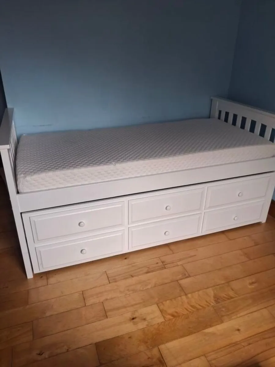 Single bed with trundle bed & storage - Image 2