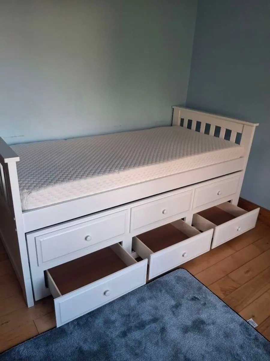Single bed with trundle bed & storage - Image 4