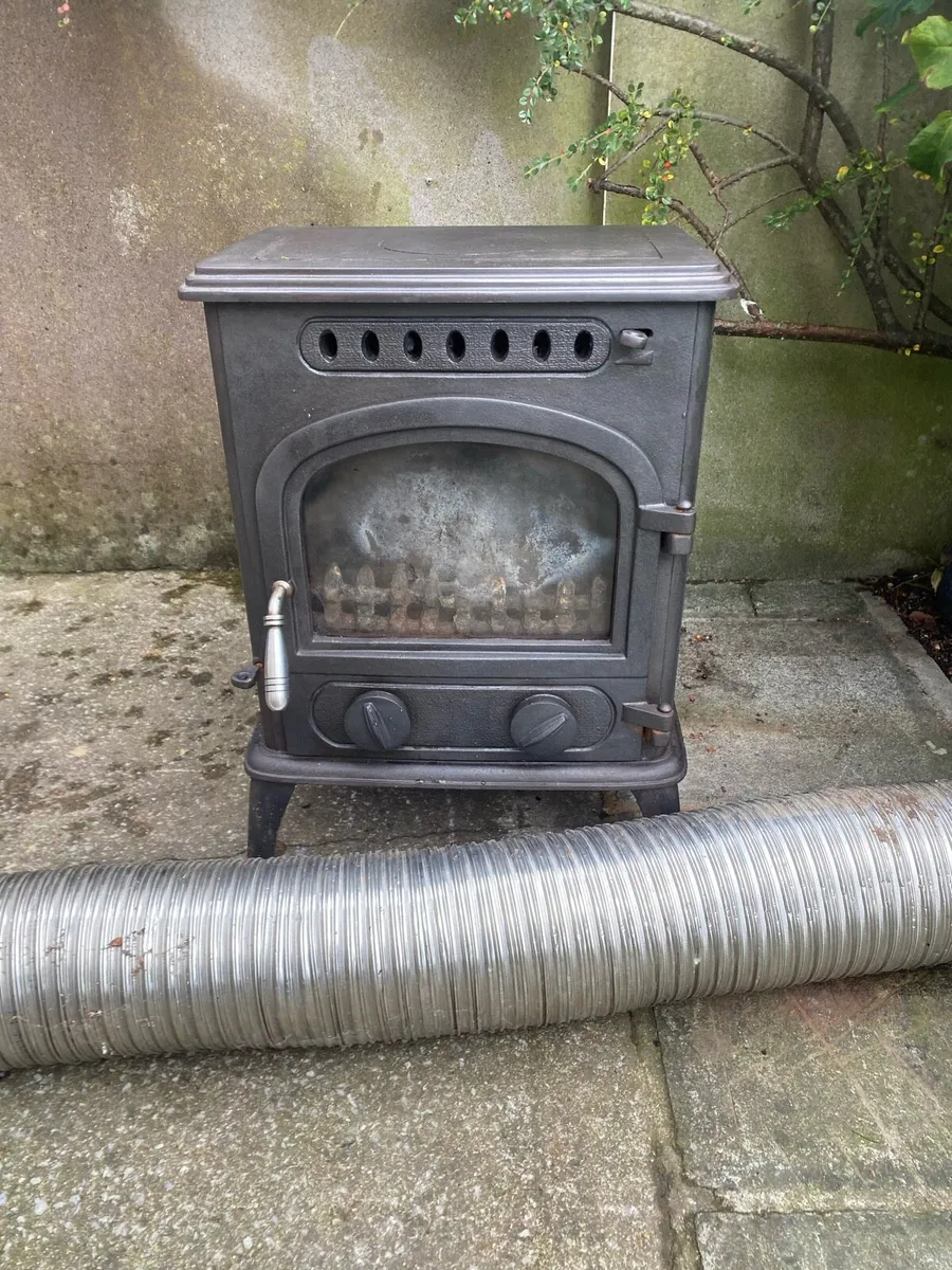 Stove - Image 1