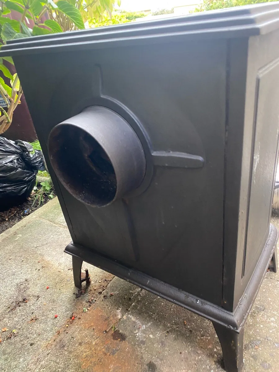 Stove - Image 4