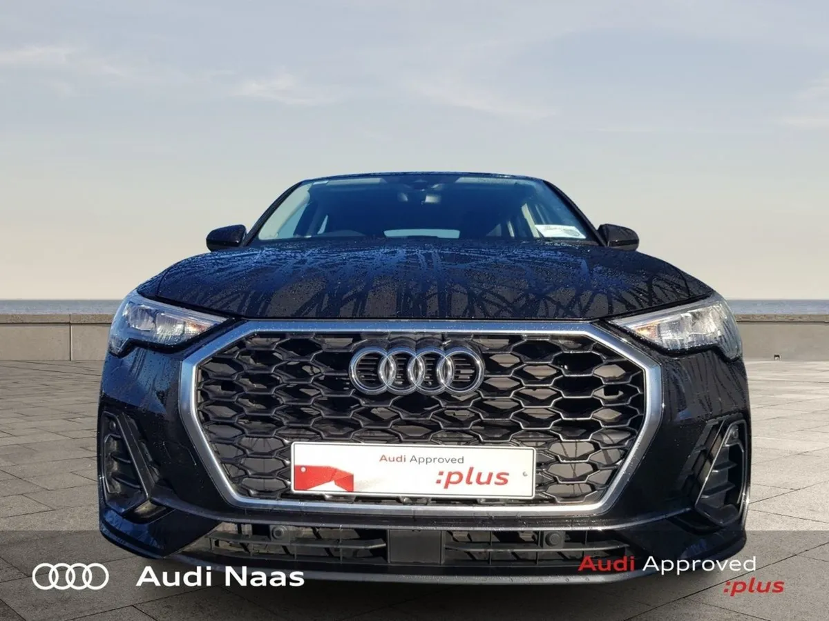 Audi Q3 35 TDI 150HP S Tronic SE - Image 2