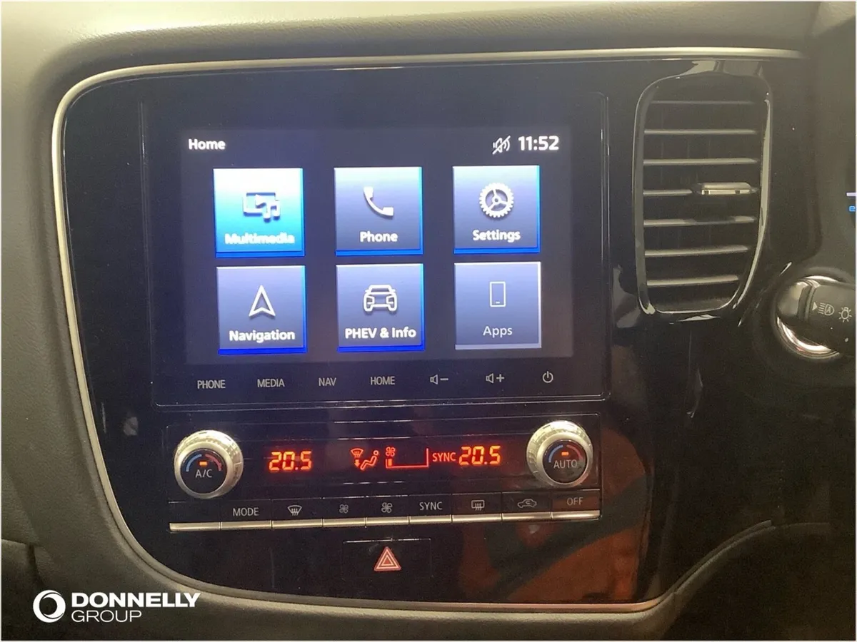 Mitsubishi Outlander Estate Exceed Safety - Image 4