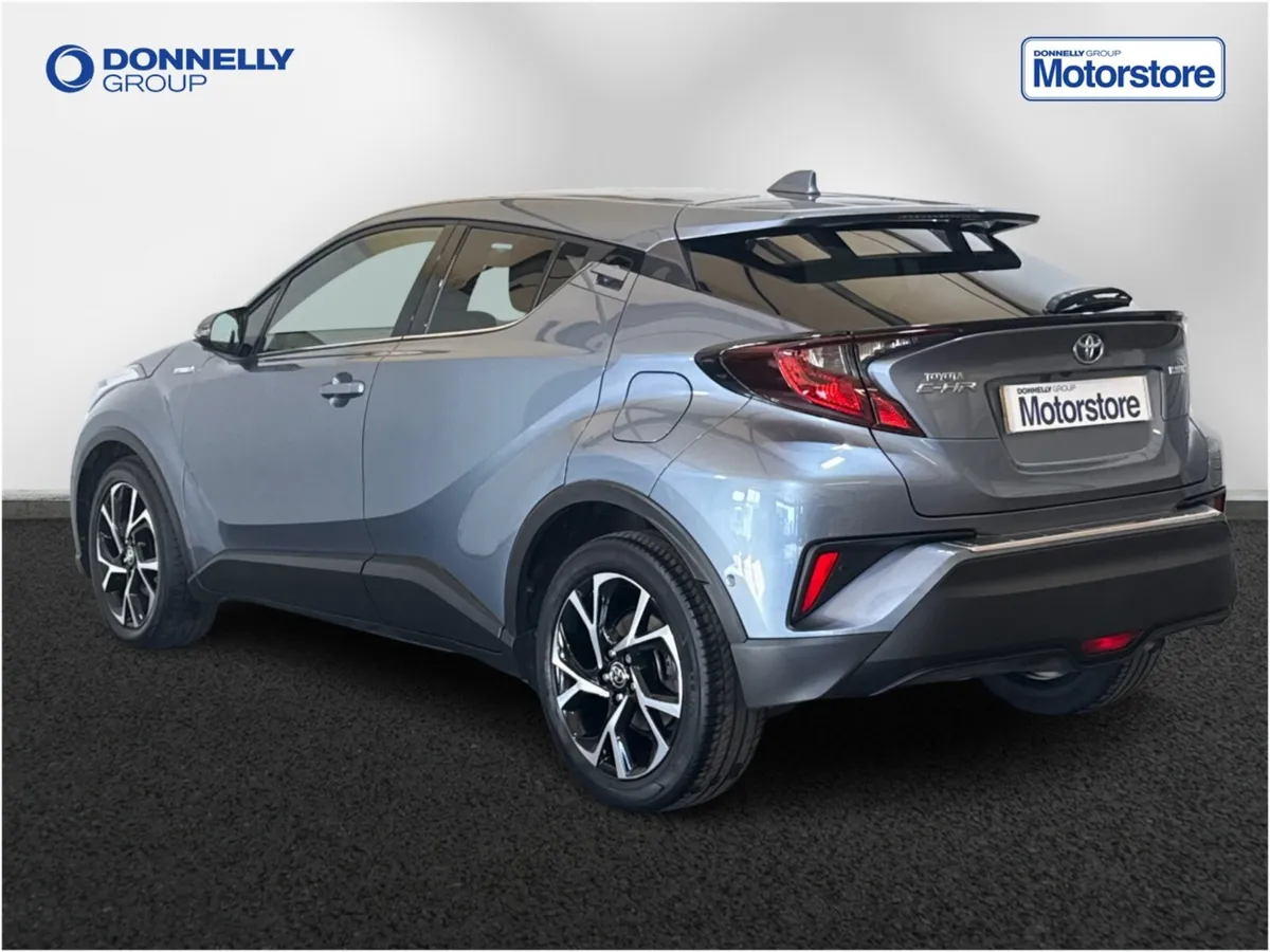 Toyota C-HR C-Hr Hatchback Design - Image 2