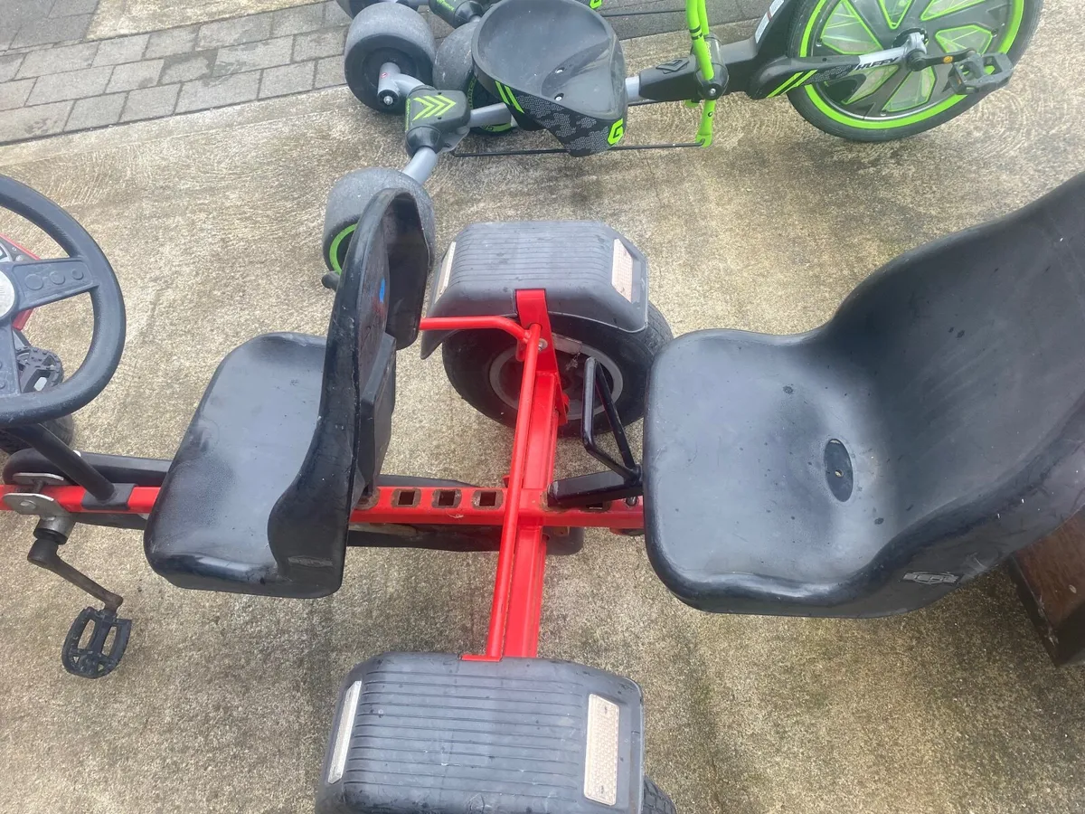 Outdoor toys - Image 1