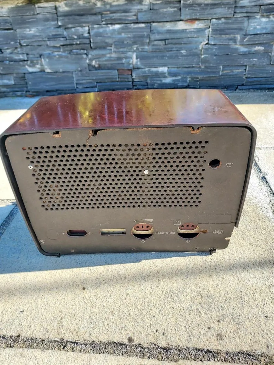 Vintage Philips radio - Image 2