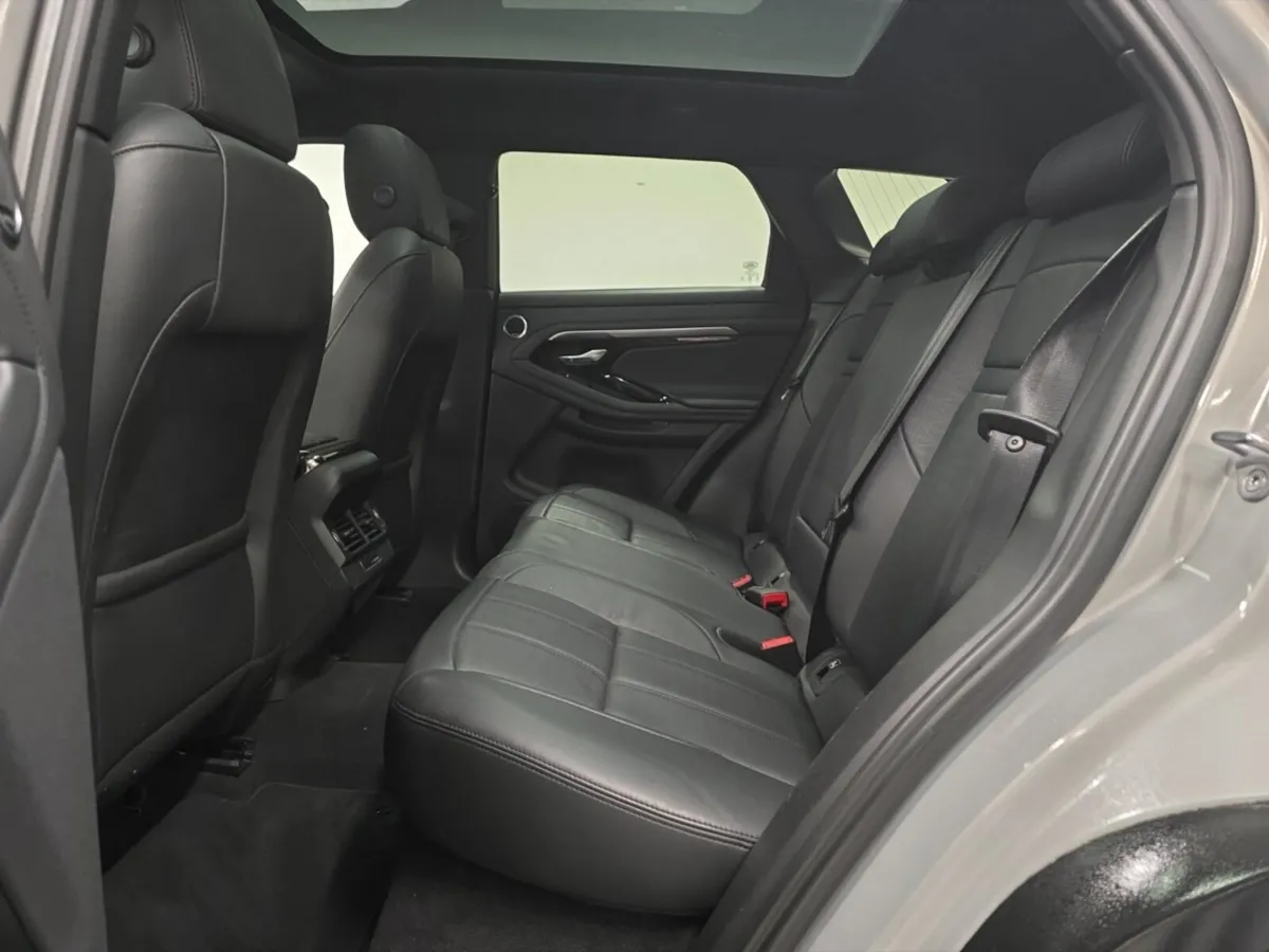 Land Rover Range Rover Evoque Diesel Hatchback R-D - Image 4