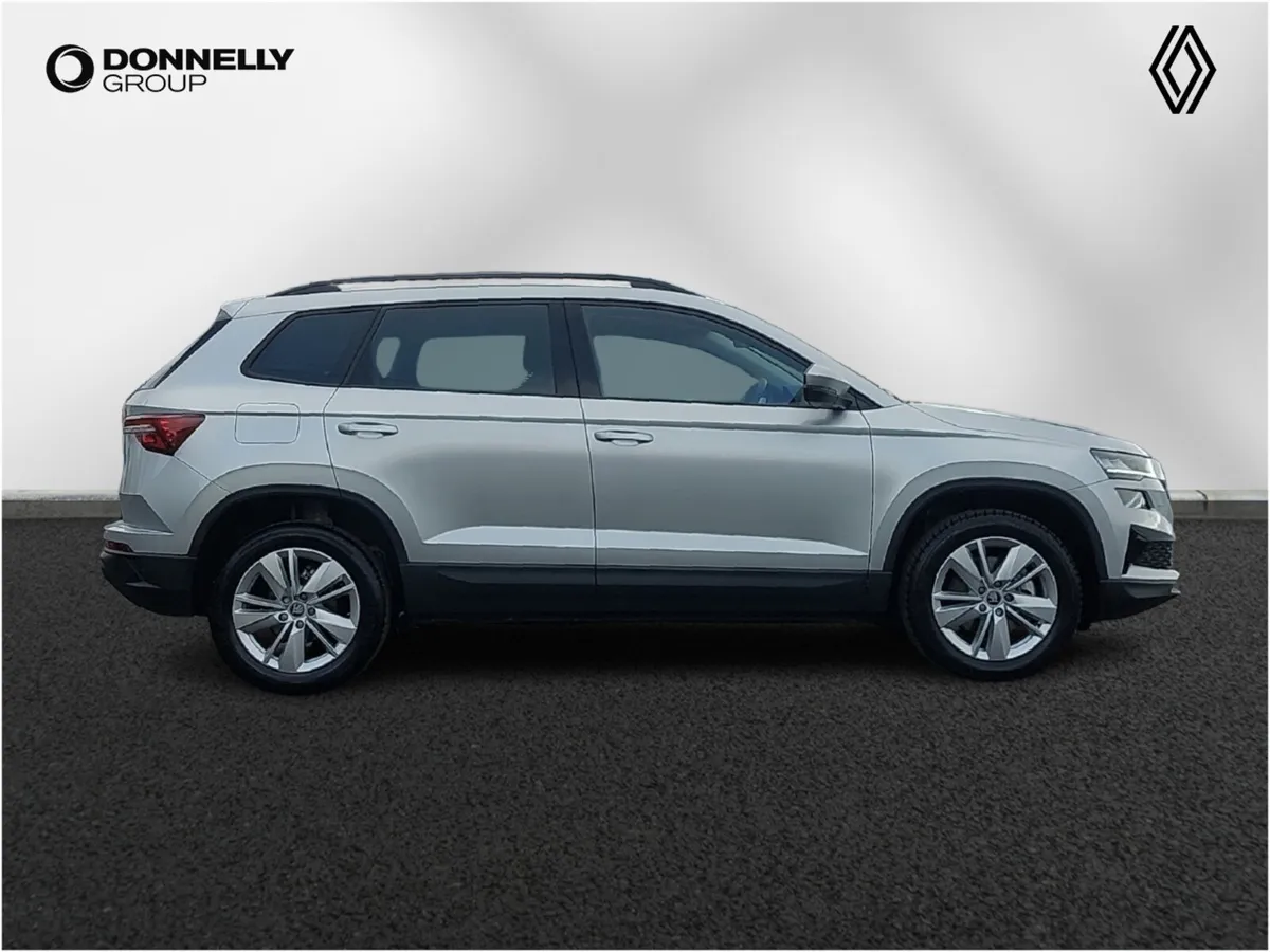 Skoda KAROQ Estate SE Edition - Image 3