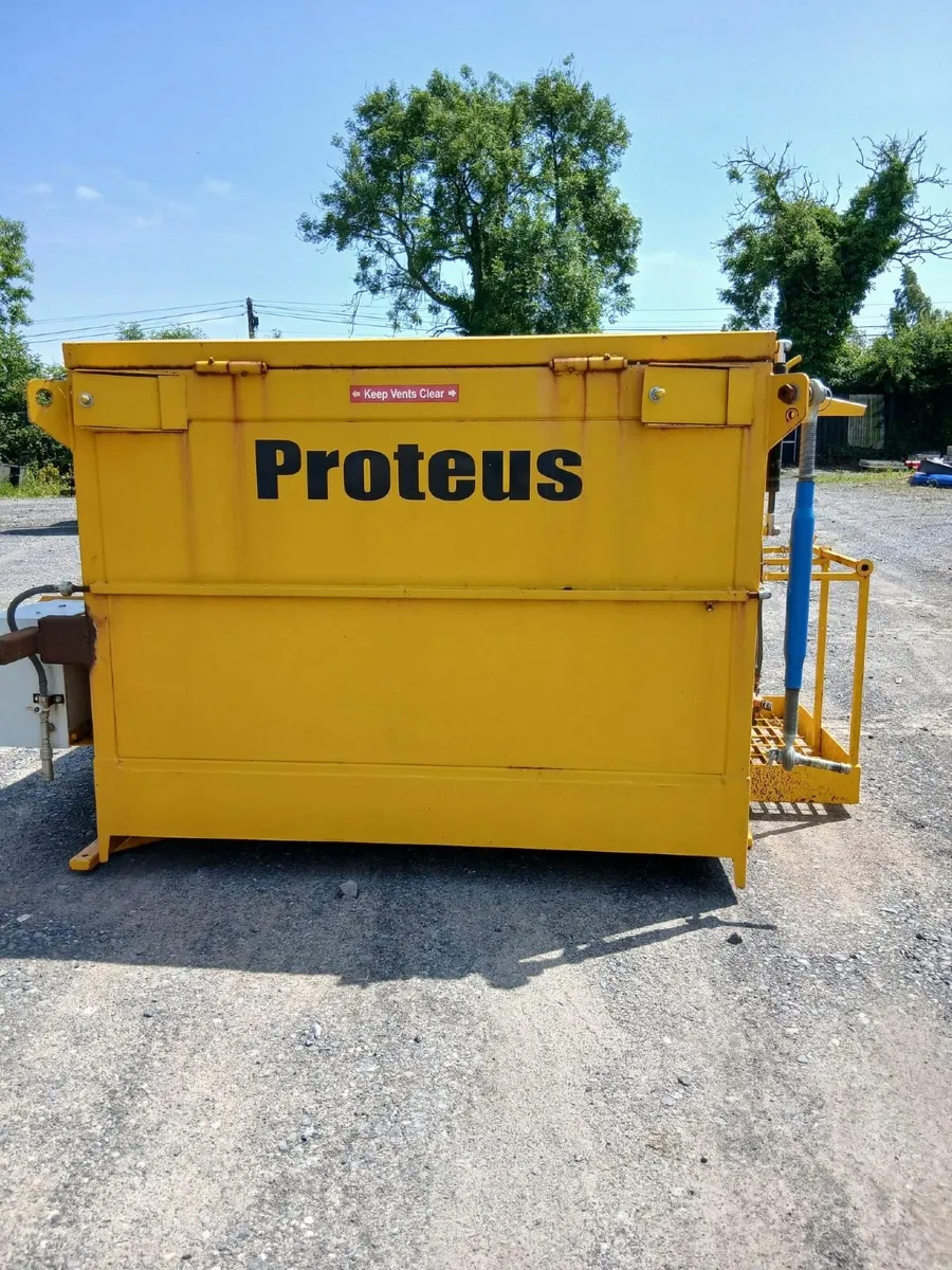 Proteus Mountable Hotbox, Model 2C/T - Image 1