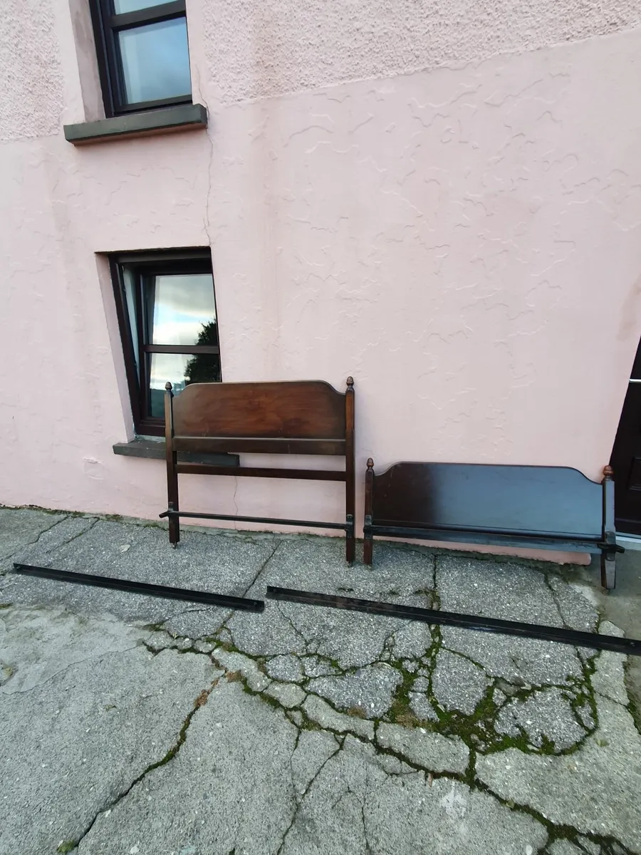 Mahogany Double Bed Frame - Image 3