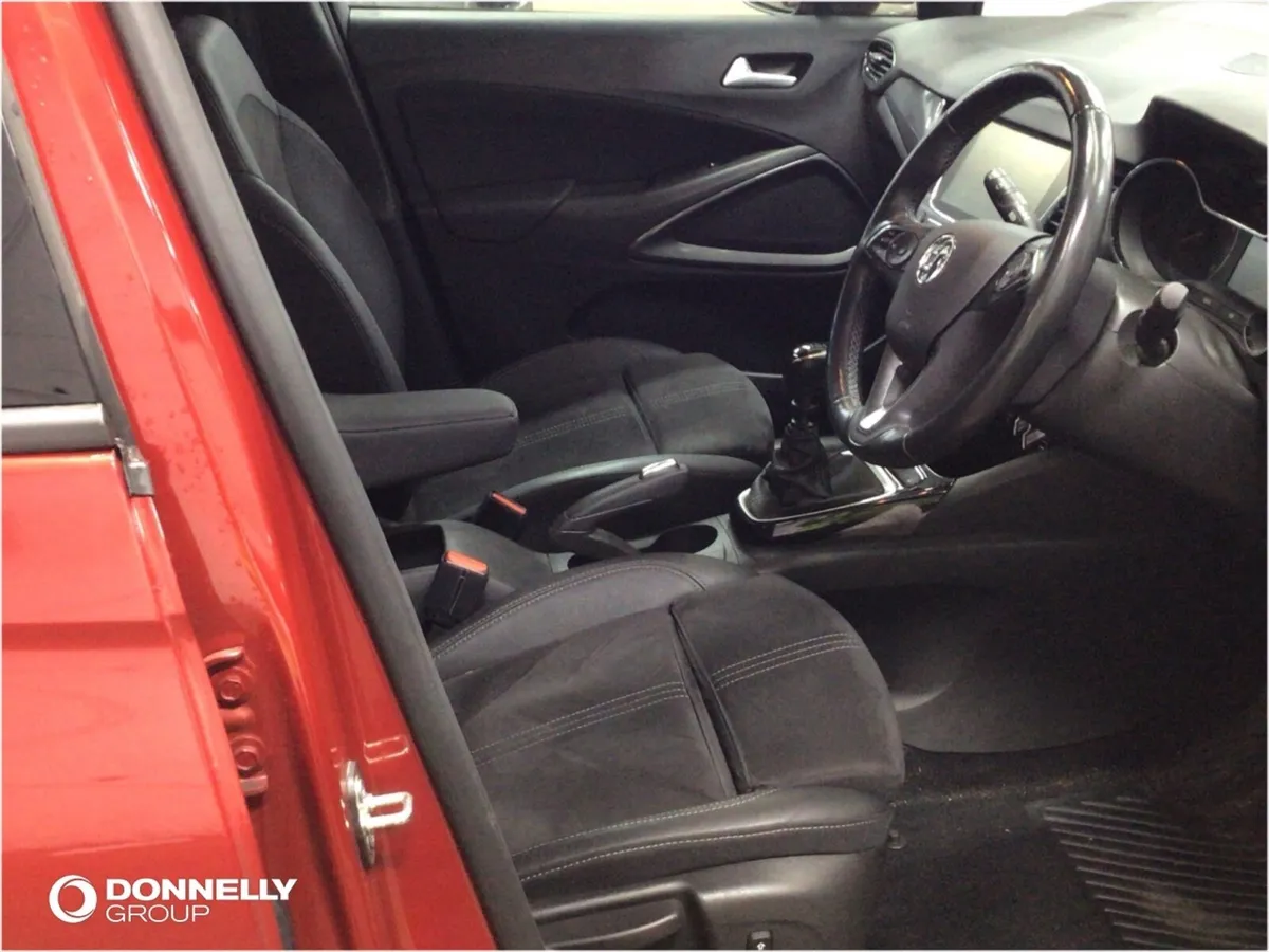 Vauxhall Crossland Hatchback Ultimate - Image 3