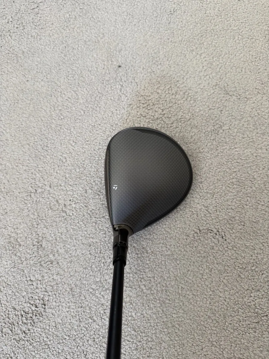 2025 Taylor Made qi35 3 Wood - Image 2