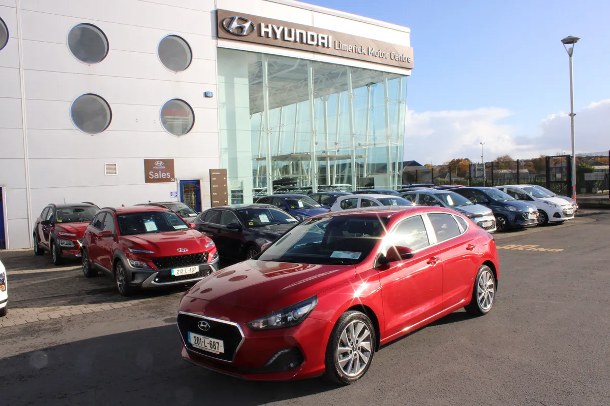 Hyundai i30 2020 - Image 1